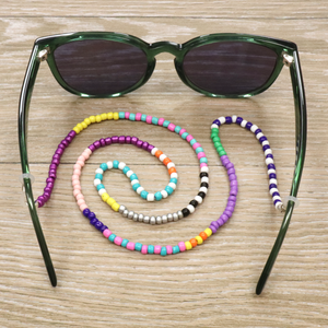 Free Instructions : Beaded Glasses Chain