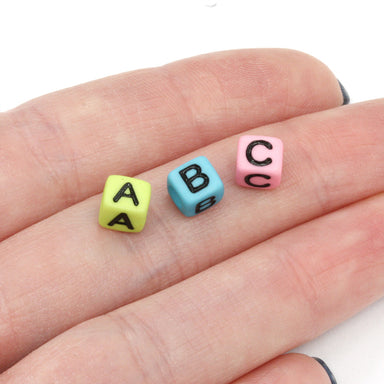 6mm plastic letter cube alphabet mix of coloured beads