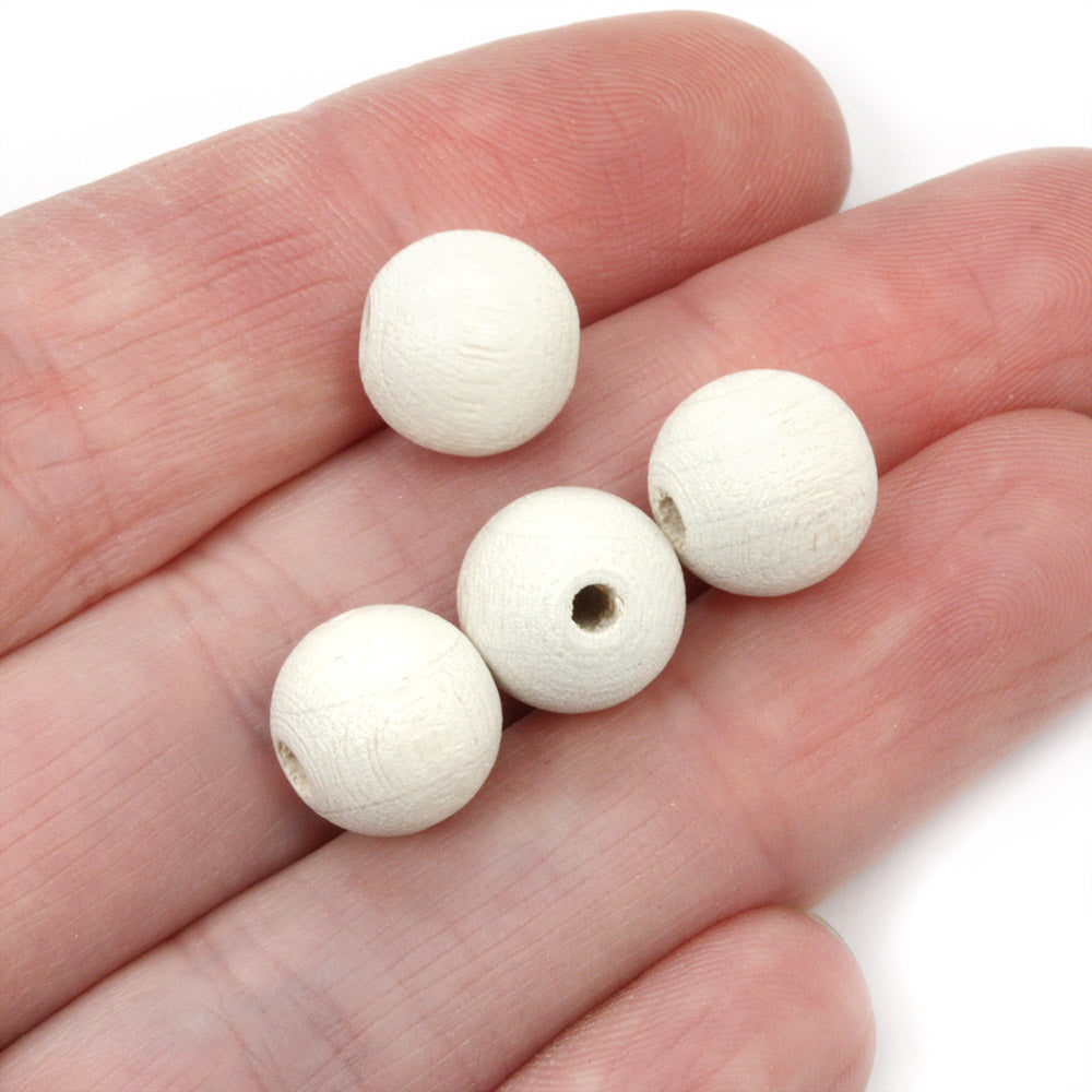 White 10mm Lacquered Wood Round - Pack of 50