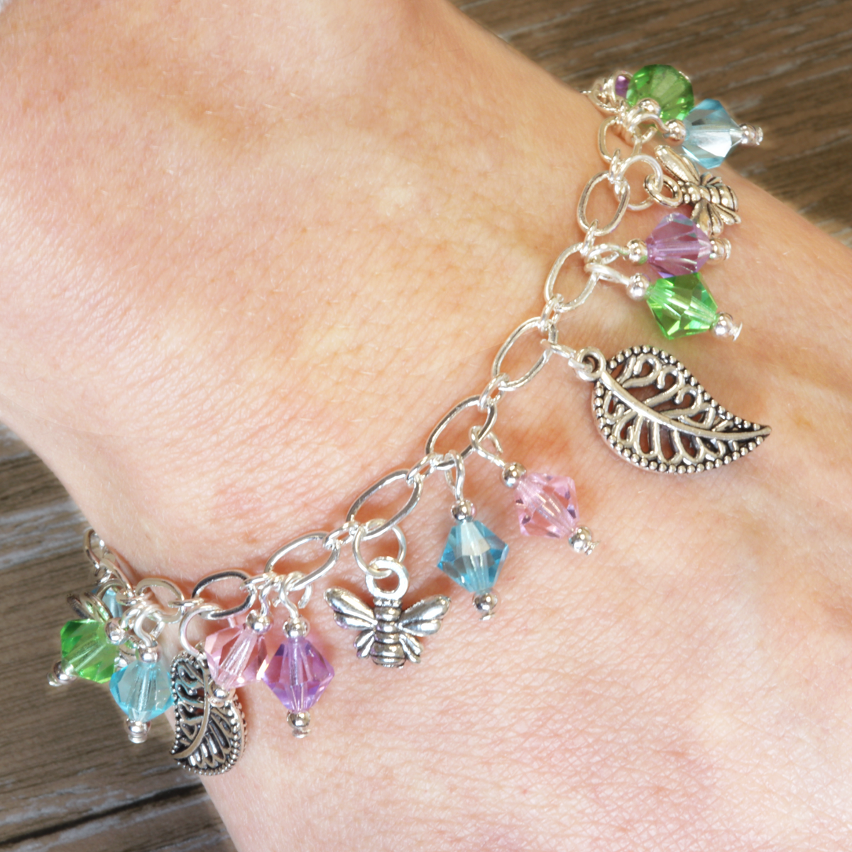 Free instructions: Spring Bumblebee Bracelet