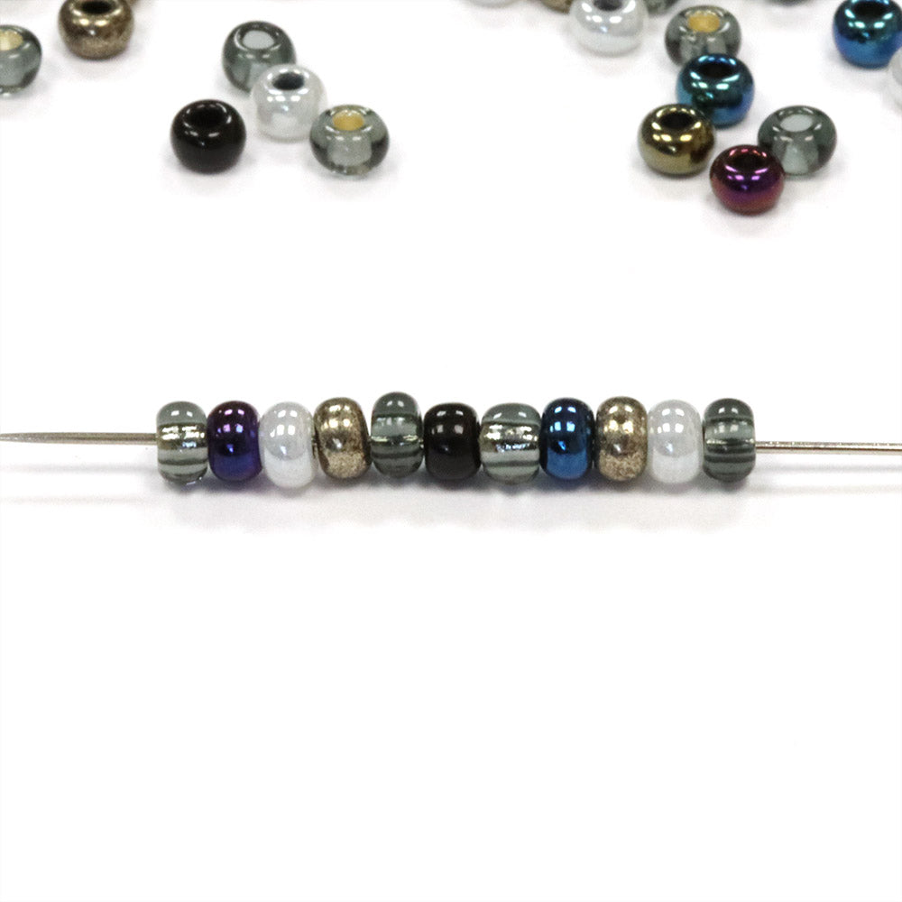 Seed Bead Black Mix 8/0 - Pack of 50g