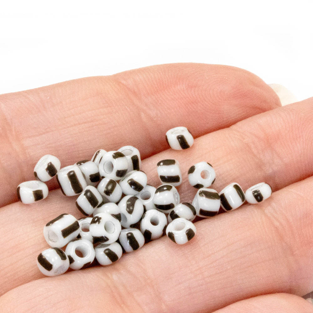 Stripy Black Seed Beads 6/0 - Pack of 20g