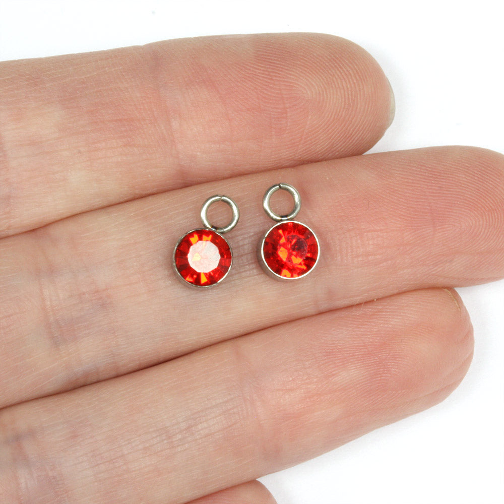 Tiny Glass Pendant Red 6x9mm- Pack of 2