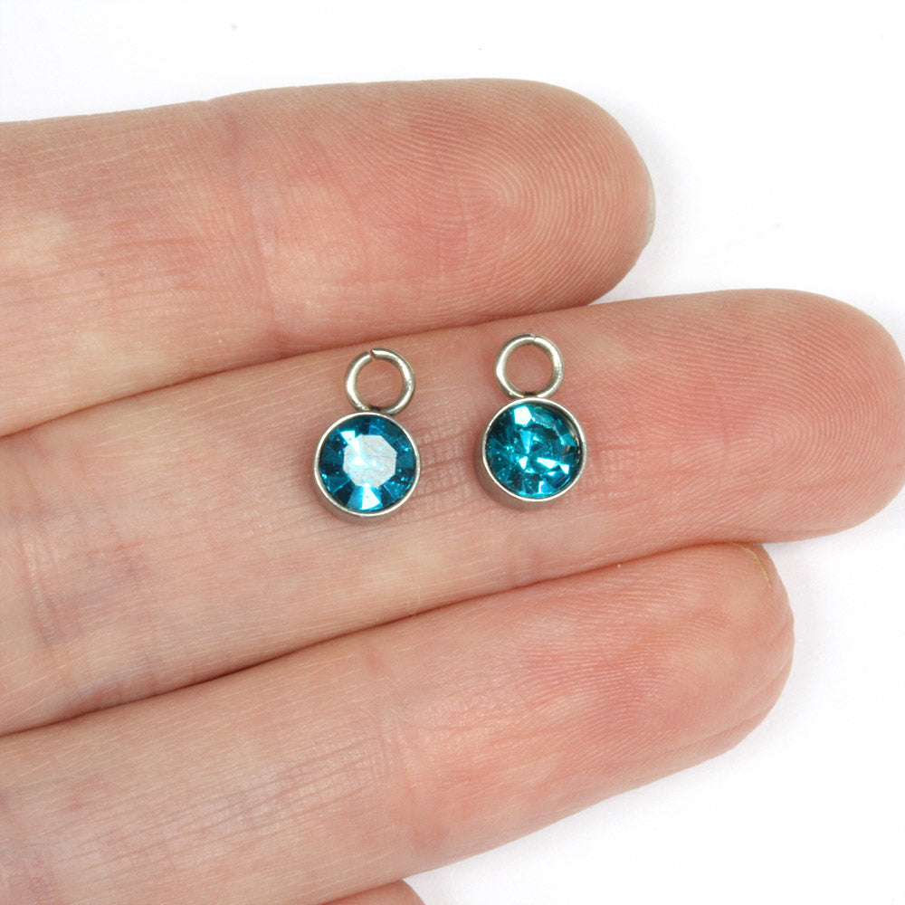 Tiny Glass Pendant Pale Blue 6x9mm - Pack of 2