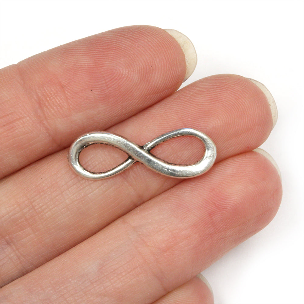 Infinity Loop Contacts Small Infinty Loop Antique Silver 24x8mm - Pack of 50