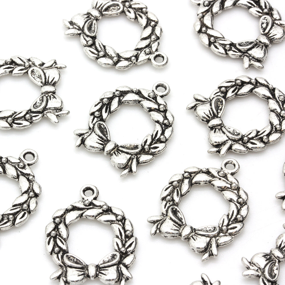 Wreath Antique Silver 25x19mm - Pack of 20